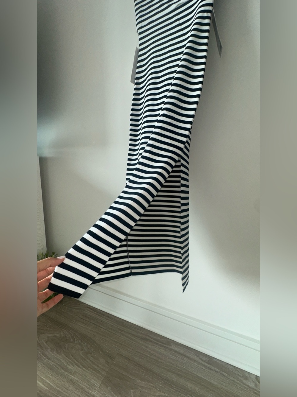 Double Zero Black & White Striped Midi Tube Dress - Picture 6 of 8